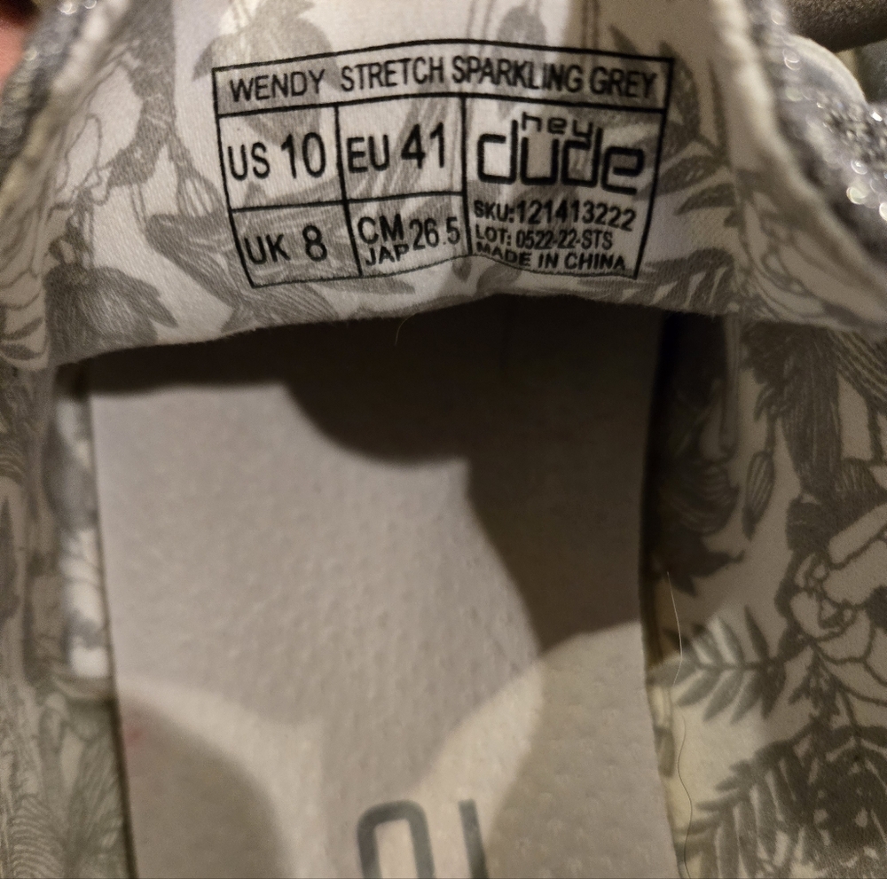 Hey Dude Wendy Stretch Sparkly Silver Loafers Womens Size 10 - Picture 4 of 5